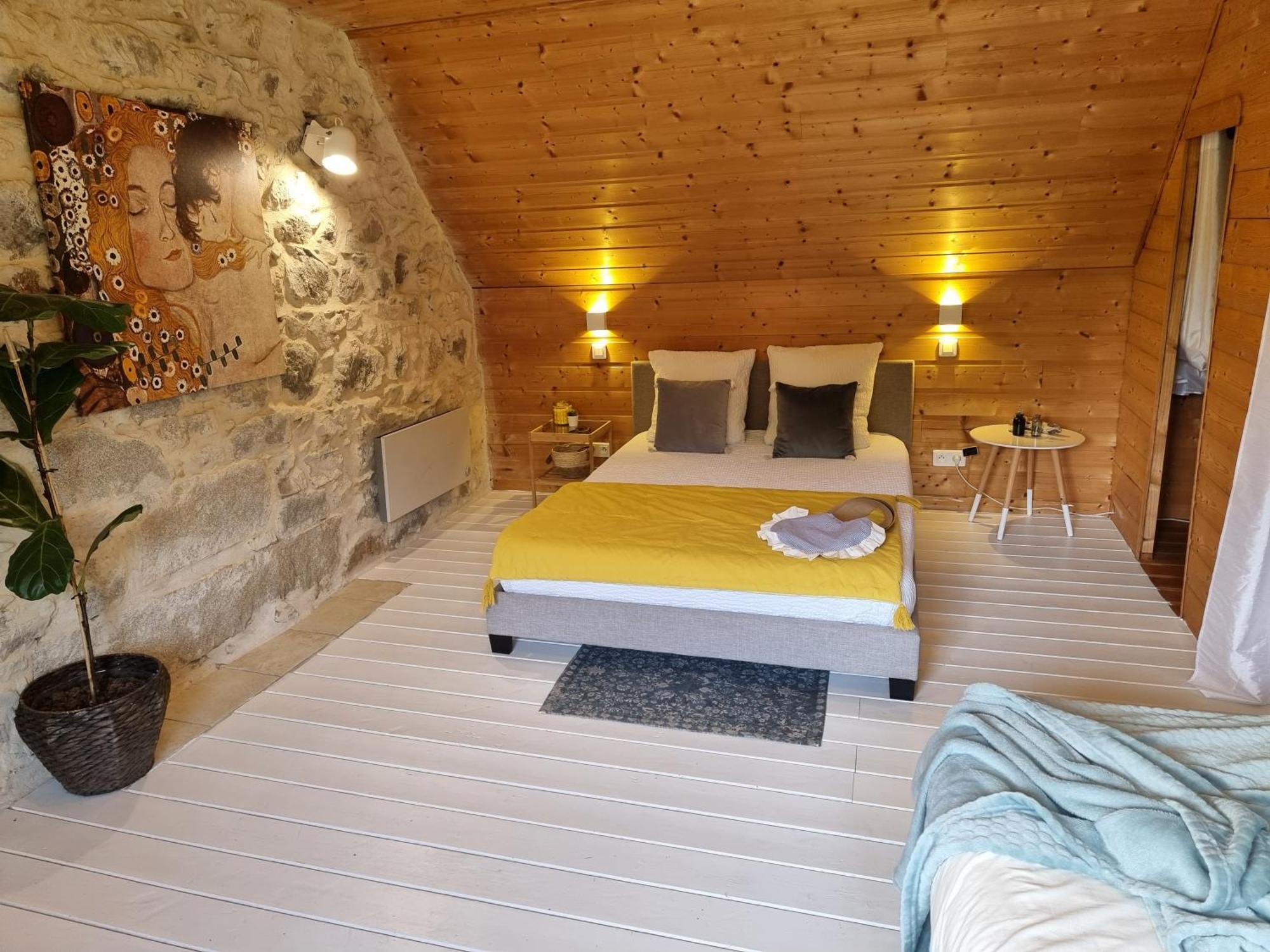 Haut En Couleurs Saint-Quay-Perros Quarto foto